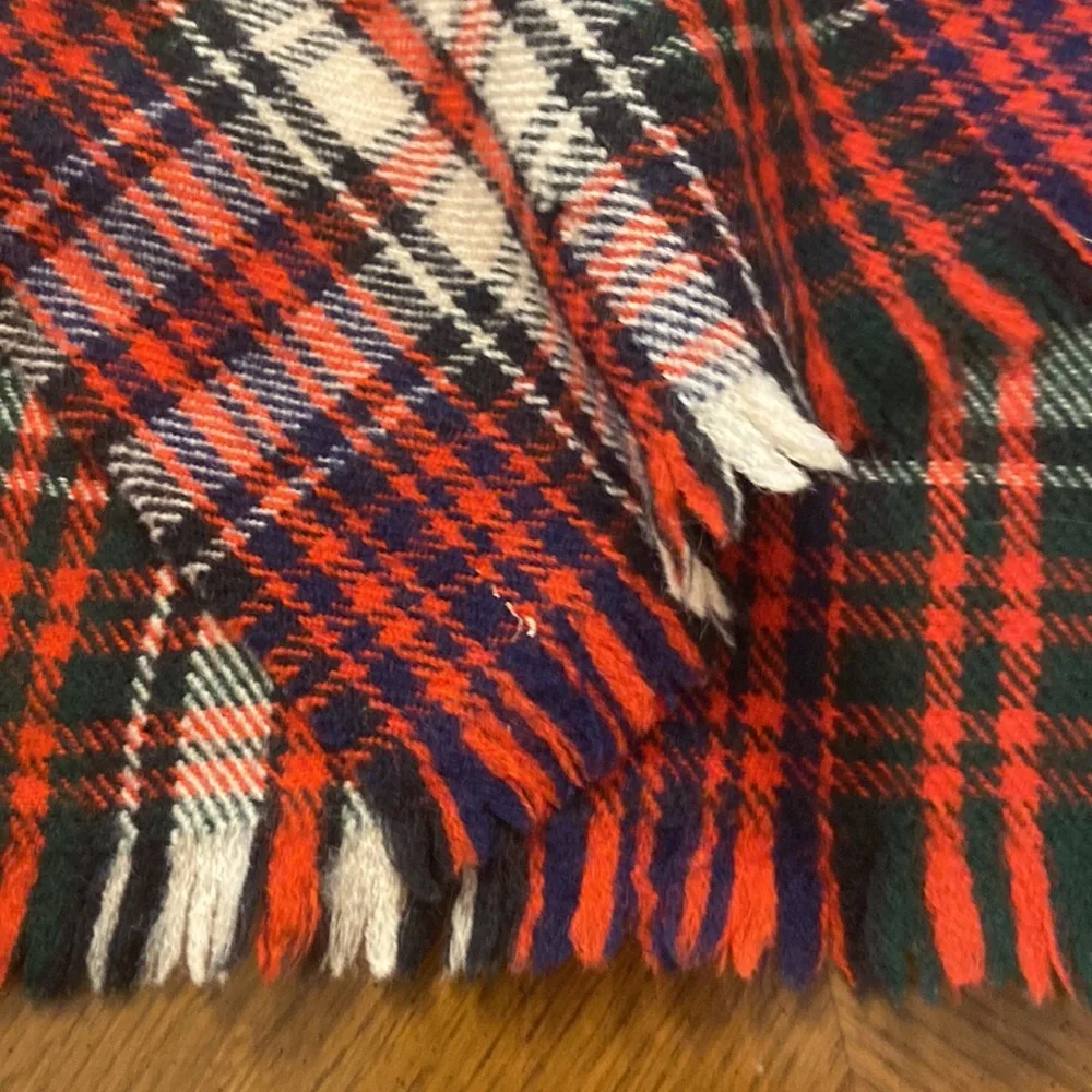 Red Black Tan & Cream Tartan Plaid Wool Scarf